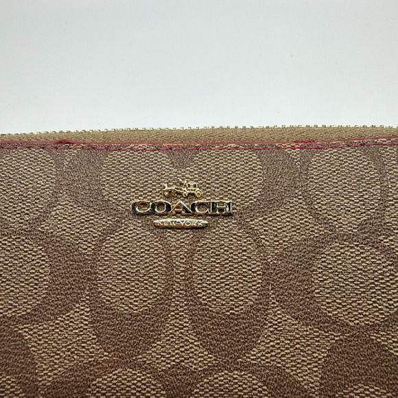 Coach Accordion Zip Brown Pink Signature Canvas Wallet - Picture 2 of 8
